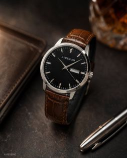 AIW7803 Sophisticated men's watch with black dial, day and date display, and brown leather strap in elegant crocodile texture | AIW7803