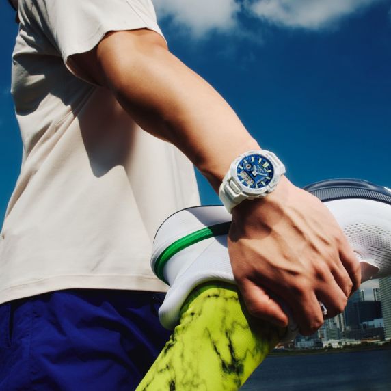 Casio G-Shock G-Squad White'n'Blue