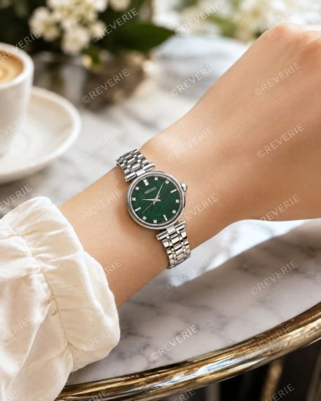 Seiko 8 Diamonds Sapphire Green Mother-of-Pearl Ladies 29mm