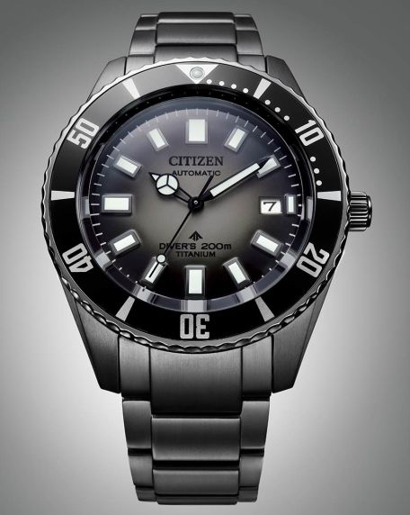 Citizen Promaster Super Titanium automatic dive watch | Black DLC coating and sapphire crystal | NB6025-59H