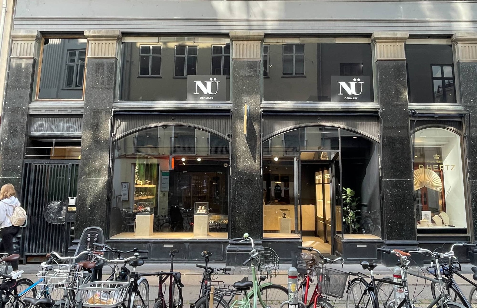 Visit our watch store in the center of Copenhagen